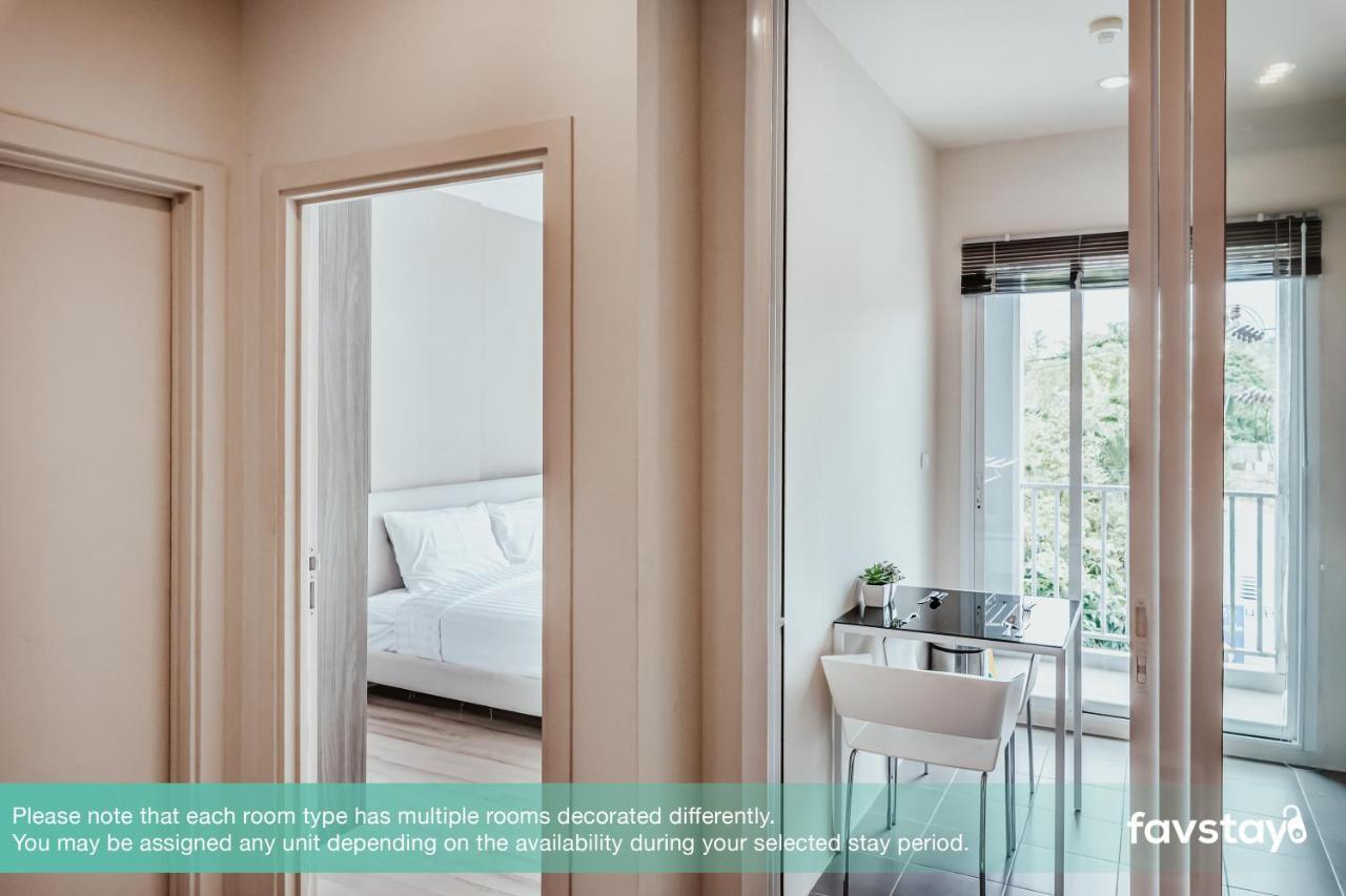 Favstay - The Base Downtown Phuket Buitenkant foto
