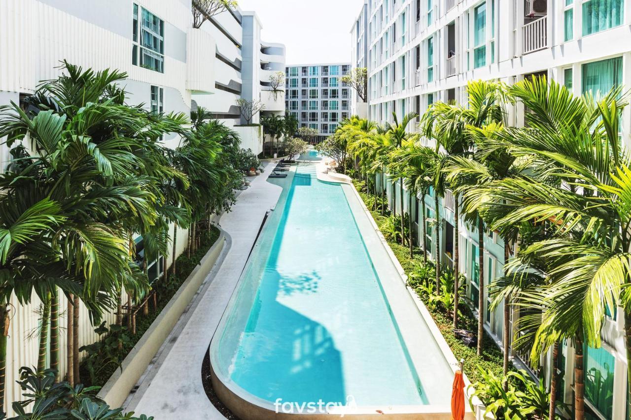 Favstay - The Base Downtown Phuket Buitenkant foto